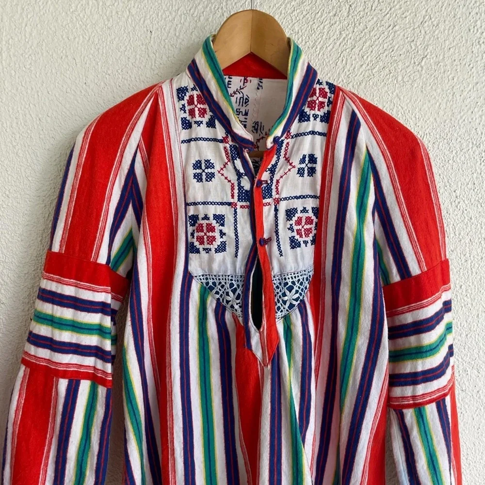 Vintage 70's handmade stripe embroidered top - Picture 3 of 5